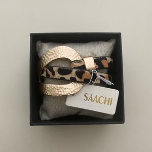 Saachi
Woman’s Animal Print (Leopard) Double Loop Leather Wrap Bracelet